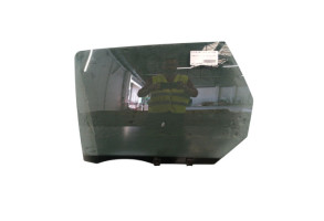 Vitre arriere gauche PEUGEOT 308 2 SW Photo n°2