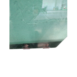 Vitre arriere gauche RENAULT CLIO 4 Photo n°1