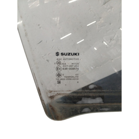 Vitre avant droit SUZUKI CELERIO