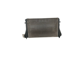 Echangeur air (Intercooler) AUDI A3 2 Photo n°2