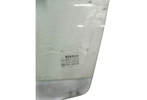 Vitre avant gauche RENAULT CLIO 2 Photo n°3