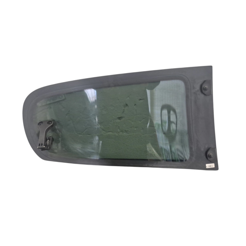 Vitre arriere gauche CITROEN C1 2 Photo n°1