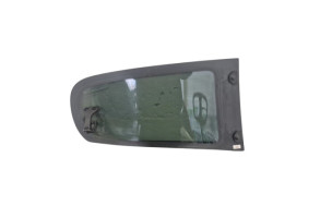 Vitre arriere gauche CITROEN C1 2 Photo n°1