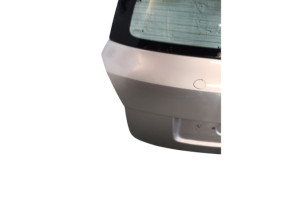 Malle/Hayon arriere SKODA FABIA 2 Photo n°4