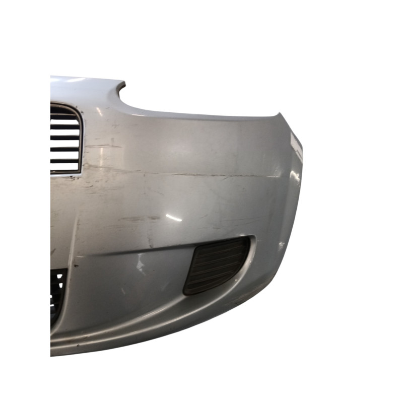 Pare choc avant FIAT GRANDE PUNTO Photo n°1
