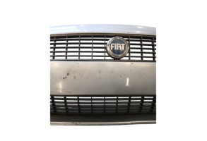 Pare choc avant FIAT GRANDE PUNTO Photo n°3