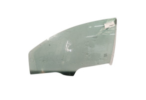 Vitre avant gauche FIAT GRANDE PUNTO Photo n°1