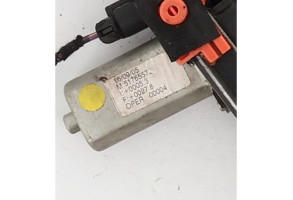 Leve vitre electrique avant droit FIAT GRANDE PUNTO Photo n°3
