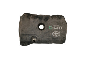 Cache moteur  TOYOTA COROLLA VERSO 2 Photo n°1