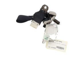 Ceinture arriere gauche TOYOTA COROLLA VERSO 2 Photo n°9