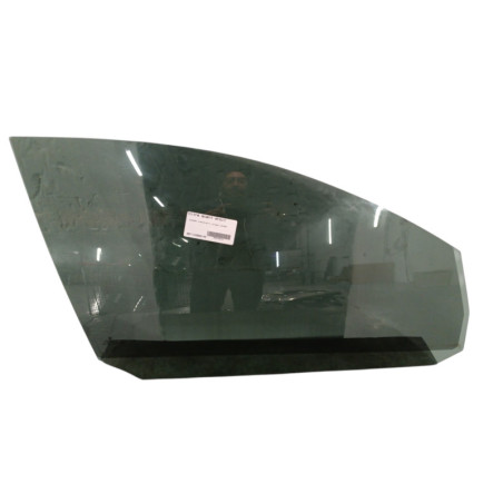 Vitre avant droit VOLKSWAGEN GOLF 5