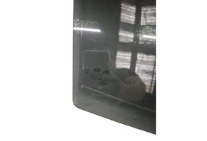 Vitre arriere droit HYUNDAI SANTA FE 3 Photo n°4