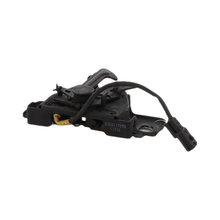 Fermeture de capot RENAULT CLIO 4