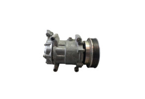 Compresseur clim RENAULT CLIO 3 Photo n°7
