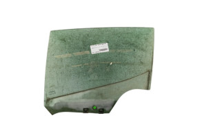 Vitre arriere gauche RENAULT CLIO 4 Photo n°4