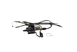 Bloc electrique de frein a main OPEL ZAFIRA TOURER C Photo n°2