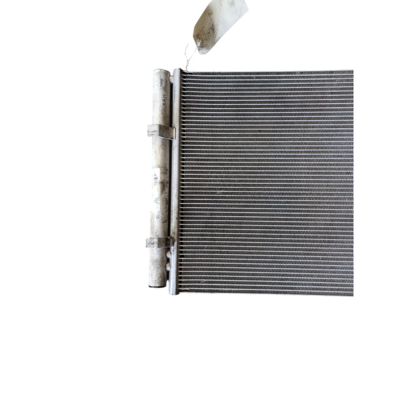 Radiateur clim HYUNDAI I 20 2 Photo n°1
