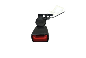 Attache ceinture arriere gauche LANCIA YPSILON 5 Photo n°4