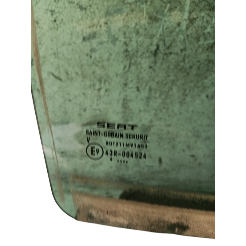 Vitre arriere droit SEAT ALTEA Photo n°1