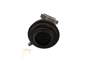 Compresseur clim HYUNDAI I 20 1 Photo n°6