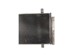 Radiateur clim SUZUKI SPLASH Photo n°1