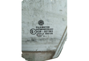 Vitre avant gauche VOLKSWAGEN POLO 5 Photo n°1