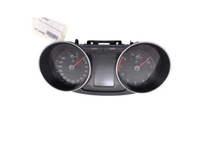 Compteur VOLKSWAGEN POLO 5 Photo n°2