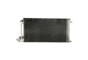 Radiateur clim VOLKSWAGEN POLO 5 Photo n°1