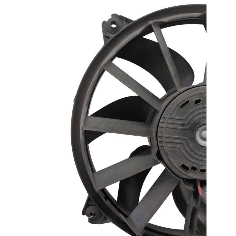 Moto ventilateur radiateur PEUGEOT 5008 1 Photo n°1