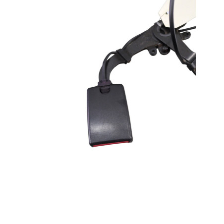Attache ceinture arriere gauche PEUGEOT 5008 1