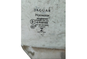 Vitre avant droit JAGUAR XK 2 Photo n°1