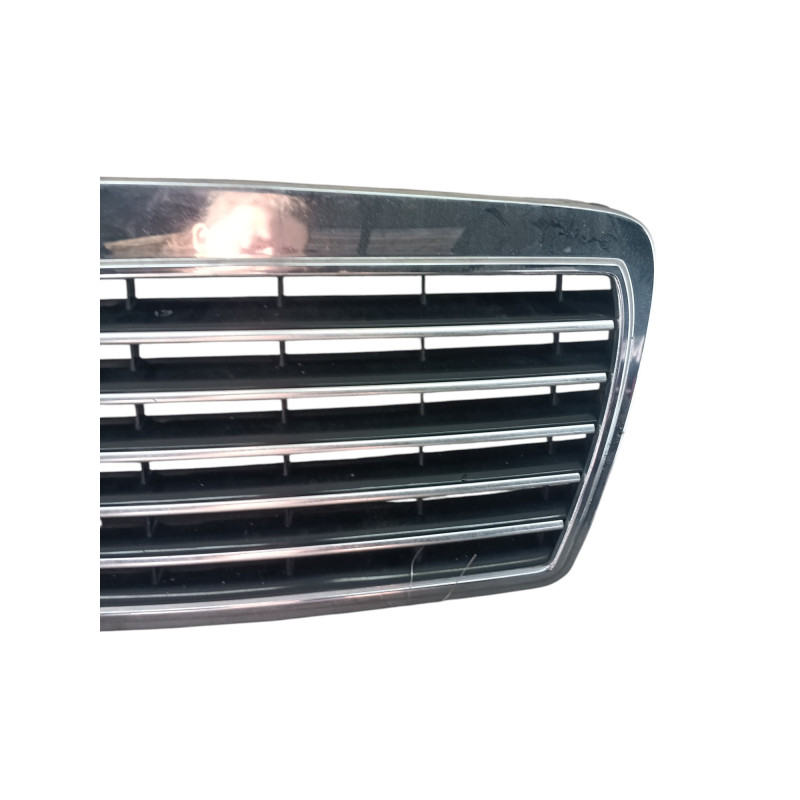 Calandre MERCEDES CLASSE E 210 Photo n°1