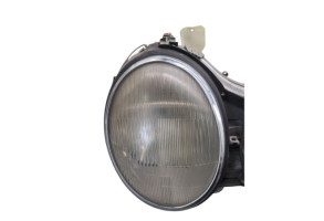 Optique avant principal droit (feux)(phare) MERCEDES CLASSE E 210 Photo n°5