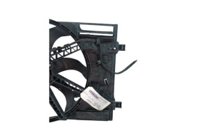 Moto ventilateur radiateur VOLKSWAGEN PASSAT 7 Photo n°4
