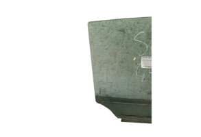 Vitre arriere droit SUZUKI CELERIO Photo n°3