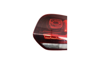 Feu arriere secondaire droit (feux) VOLKSWAGEN GOLF 6 Photo n°3