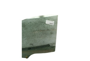 Vitre avant gauche FORD KA+ Photo n°3