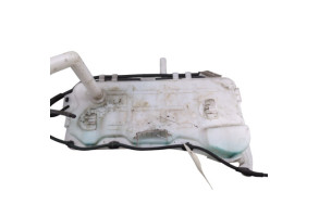 Vase de lave glace CITROEN BERLINGO 3 M Photo n°3