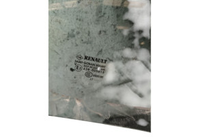 Vitre arriere droit RENAULT TALISMAN Photo n°2