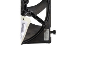 Moto ventilateur radiateur VOLKSWAGEN UP Photo n°4