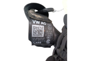 Ceinture arriere droit VOLKSWAGEN UP Photo n°1