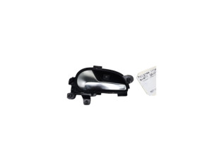 Poignee interieur avant gauche VOLKSWAGEN UP Photo n°2