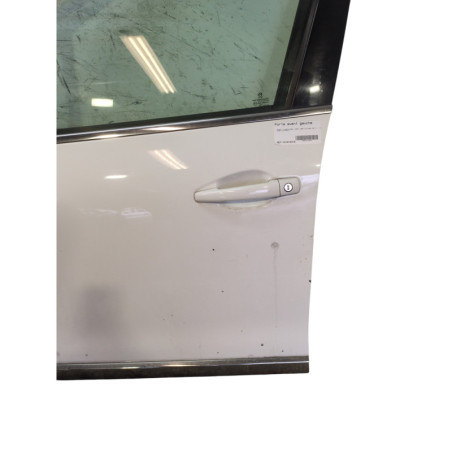 Porte avant gauche PEUGEOT 2008 1