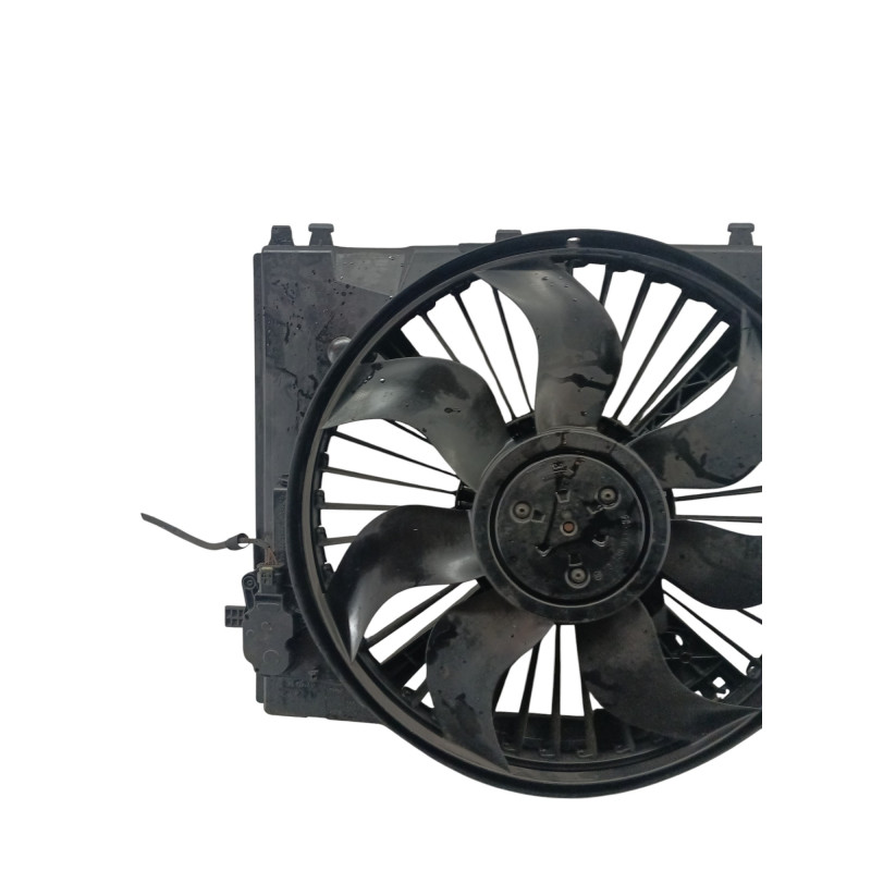 Moto ventilateur radiateur MERCEDES CLASSE C 205 Photo n°1