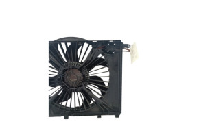 Moto ventilateur radiateur MERCEDES CLASSE C 205 Photo n°6