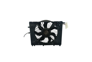 Moto ventilateur radiateur MERCEDES CLASSE C 205 Photo n°8