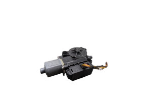 Leve vitre electrique avant droit VOLKSWAGEN POLO 5 Photo n°2