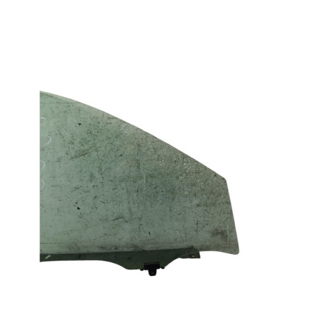Vitre avant droit NISSAN MICRA 4