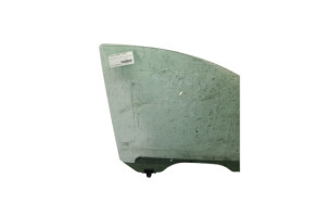 Vitre avant droit NISSAN MICRA 4 Photo n°3