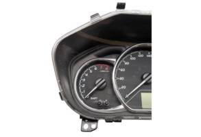 Compteur TOYOTA YARIS 3 Photo n°9